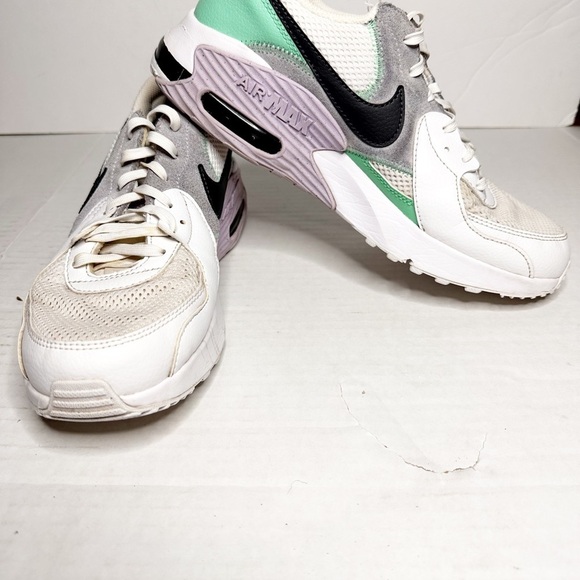 Nike Air Max Excee size 9.5 - Picture 6 of 8
